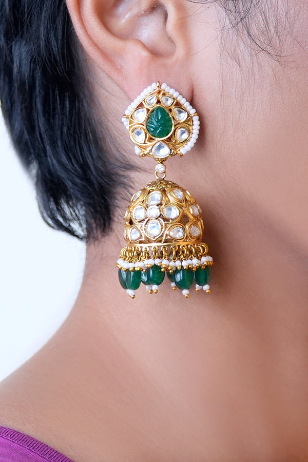 Mitra Jhumka