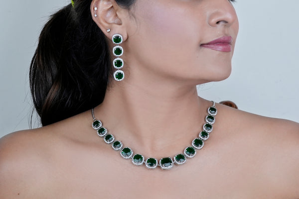 Verdant Oasis Necklace AD-8017